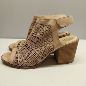 Vince Camuto Keanne Sandal Booties Sz 9M Tan Nubuck Leather Boho Casual Chic
